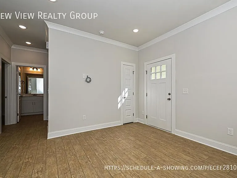 629 Colorado Ave — Photo 11