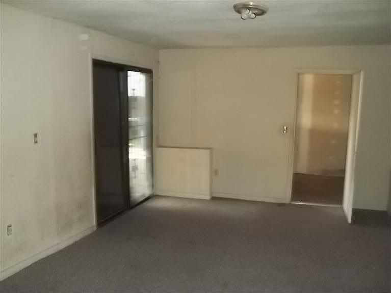 2nd image of 4316 E Thomas Ave