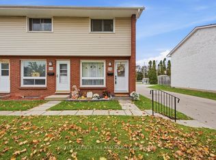 111 Wellesley Cres #A, London, ON N5V 1J6