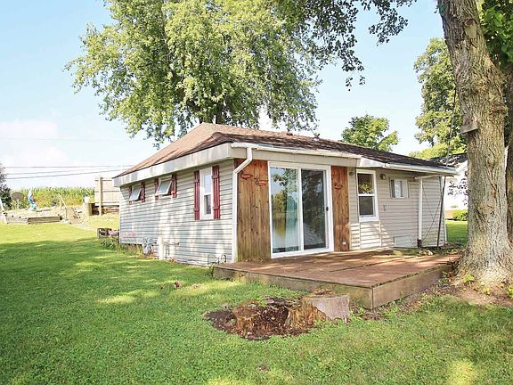2nd image of 3306 N Skinner Lake Dr W