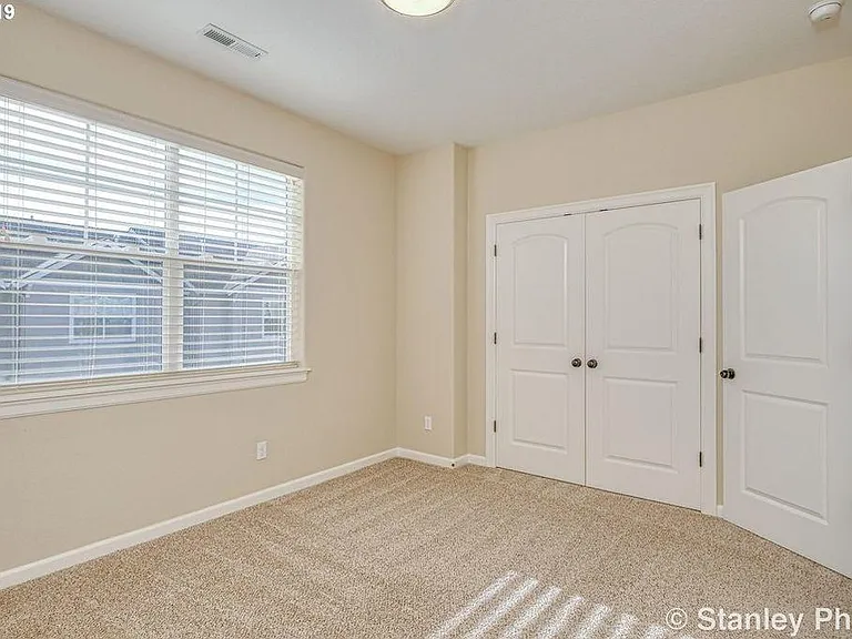 9445 SW 92nd Ave — Photo 10