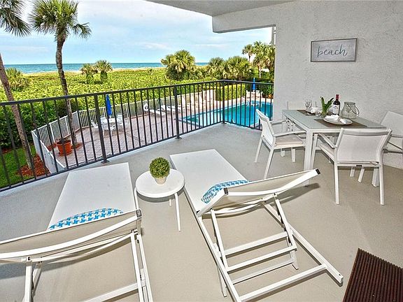 2nd image of 1616 Ocean Dr APT 207