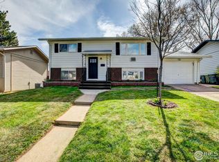 232 Clover Ln, Fort Collins, CO 80521