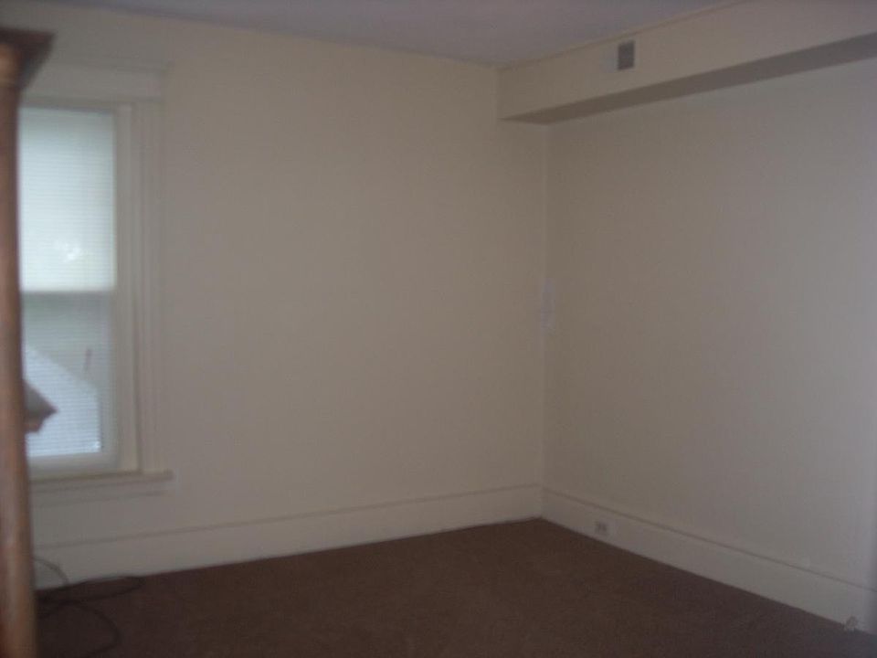 Bedroom #1