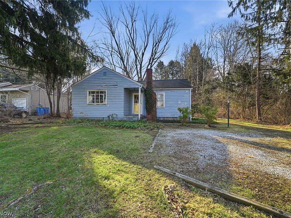 1st image of 1016 Riverside Dr