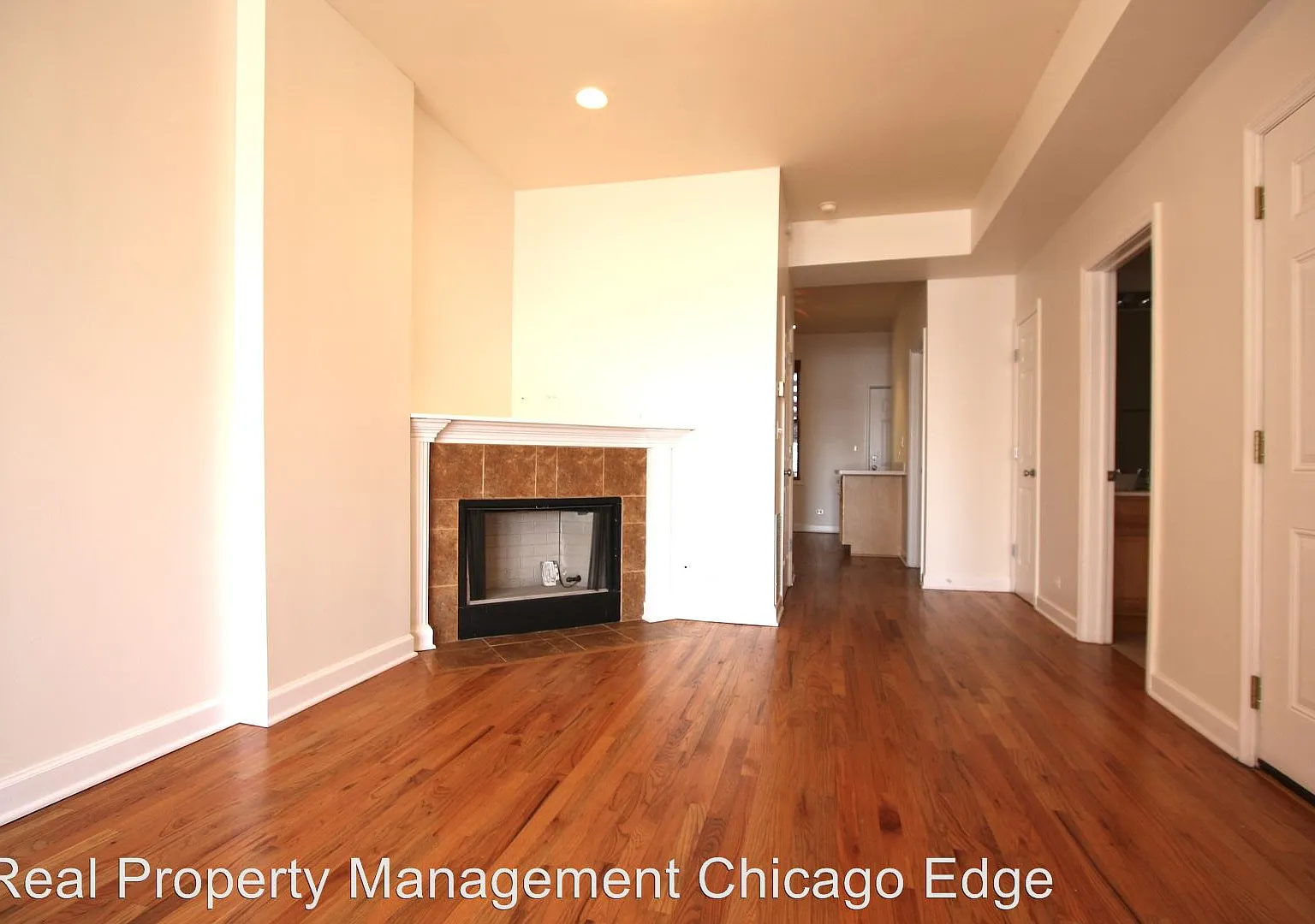 2401 S Oakley Ave #203, Chicago, IL 60608 | Zillow