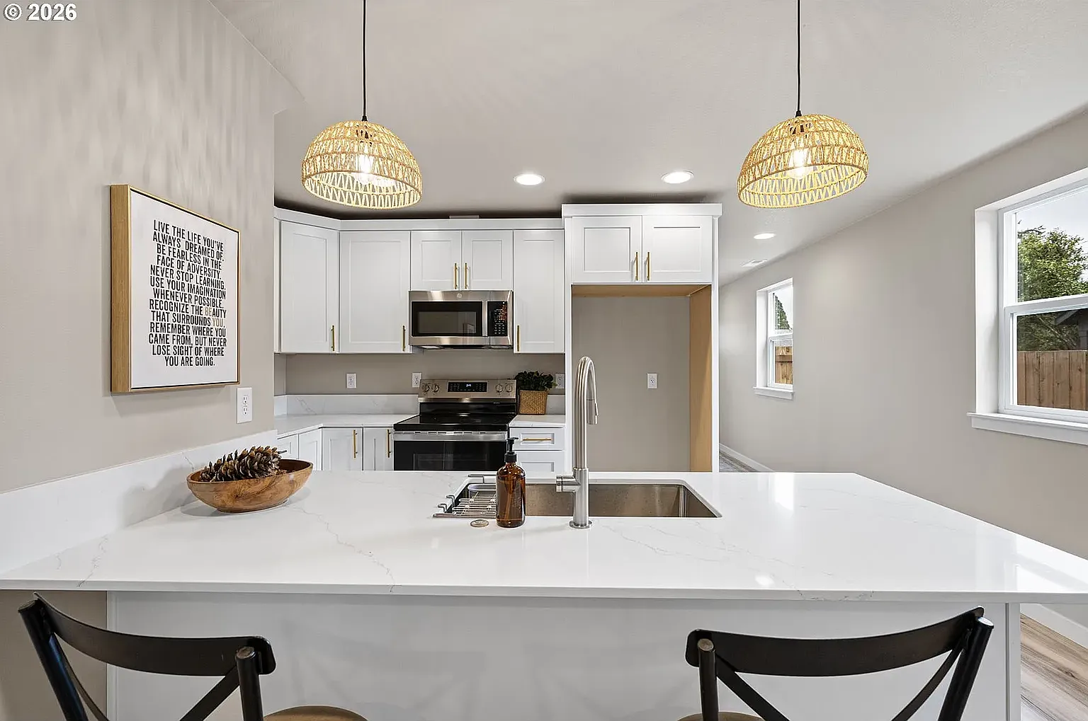 3 bed, 2.5 bath, 1470 sqft, $2,595 — Photo 4