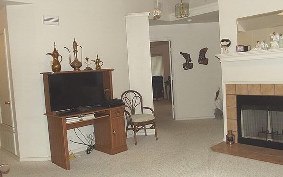 3rd image of 102 Sugar Creek Dr
