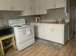 1116 E Southern 1116 1/2 Ave, Bucyrus, OH 44820