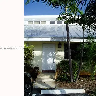 1455 Holly Heights Dr #1 — Photo 1
