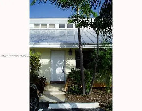 1455 Holly Heights Dr Photo 1