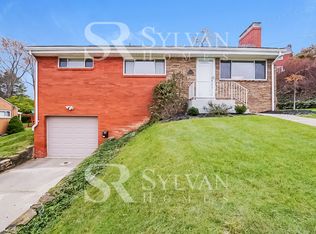 948 Girard Rd, Pittsburgh, PA 15227