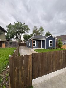 1005 E Tucker St, Fort Worth, TX, 76104