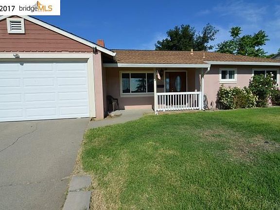2nd image of 2100 Biglow Dr