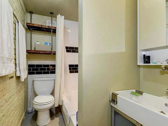 5th image of 1621 New Jersey Ave NW APT B