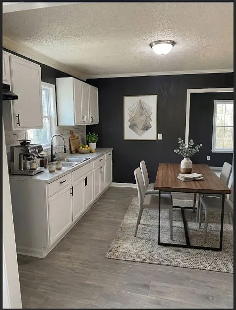 3 bed, 1064 sqft, $1,550 — Photo 3