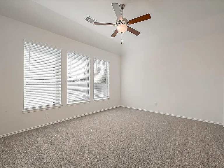 1303 Munson Valley Rd — Photo 34