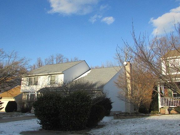 2nd image of 617 Cargill Ct