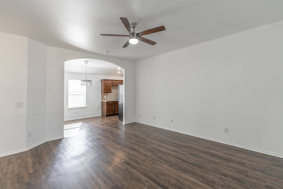 next background image