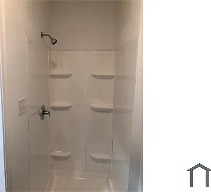 708 Chain St — Photo 11