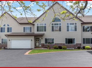 705 Cherokee Path, Lake Mills, WI 53551