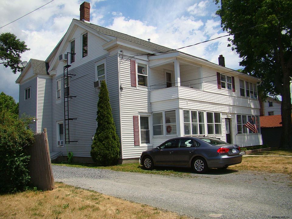 1st image of 715 Hudson Ave