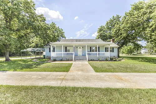 236 Blue Meadow Cir Photo 1