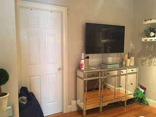 Rented by Landmark Resources | media 21