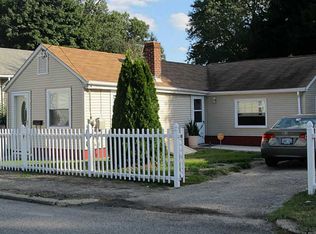 94 Samuel Ave, Pawtucket, RI 02860