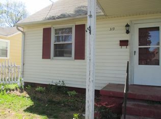 319 Joe Johnson Ave, Colonial Heights, VA 23834