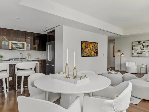 800 Avenue At Port Imperial image 1 of 41