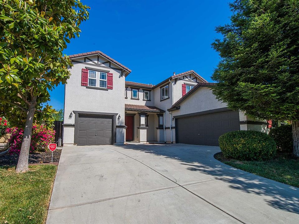 1st image of 1705 Churchill Way