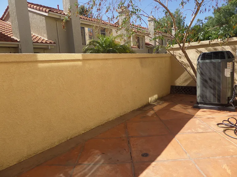 12488 Creekview Dr — Photo 17