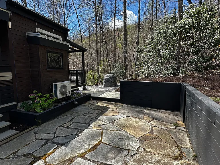 Julian Hts — Photo 23