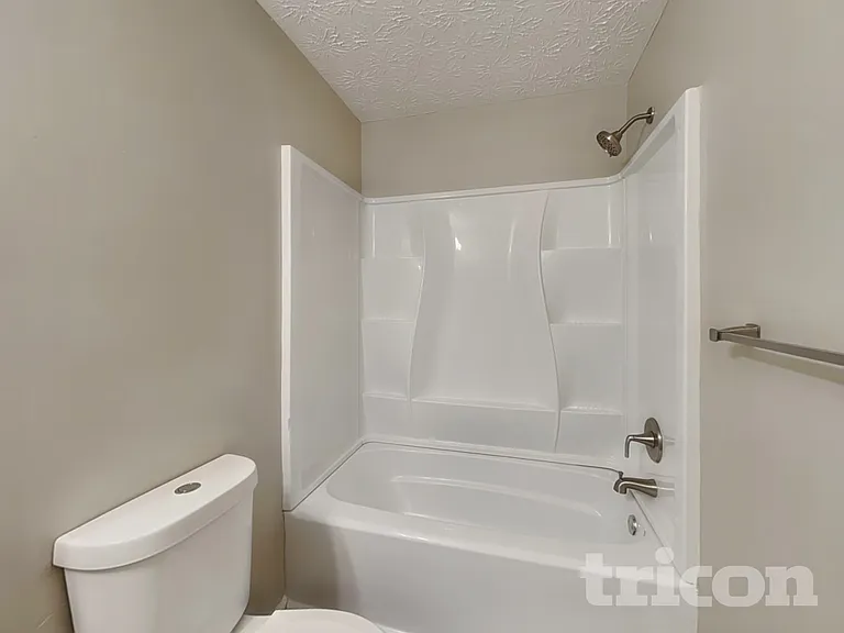 1485 Rose Pointe Dr — Photo 14