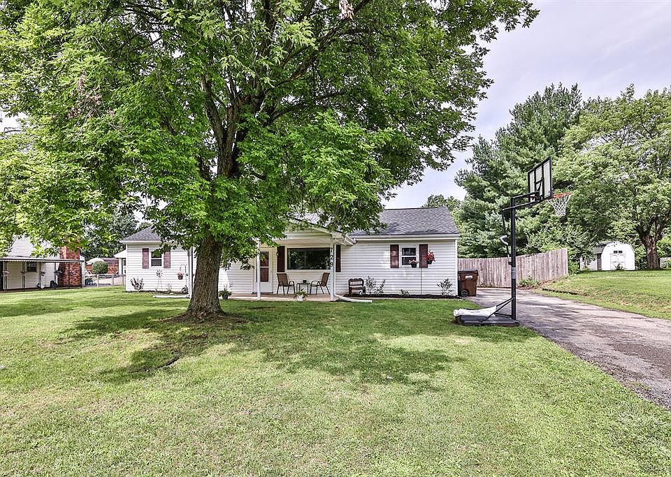 1st image of 729 Michael Dr