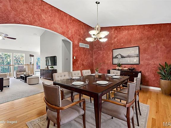 5th image of 3216 Regency Woods Pl