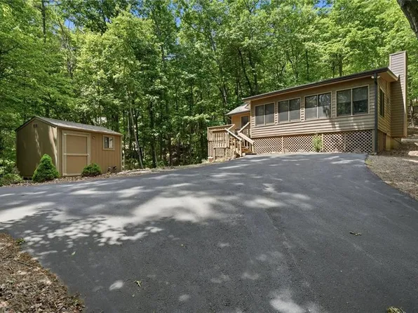 112 Trout Lily Trl, Jasper, GA 30143