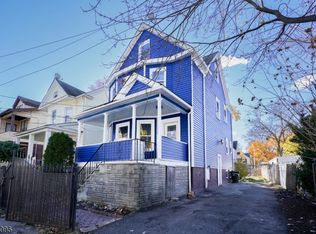 21 Ruth St, Irvington, NJ 07111