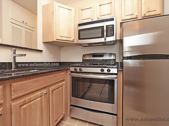 3rd image of 101 Prospect Park W #5R