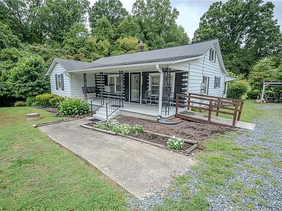 4th image of 1600 Pine Hall Rd
