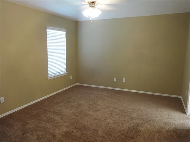 108 Laurel Meadow Ct — Photo 5