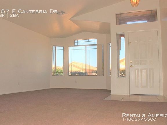 4th image of 467 E Cantebria Dr