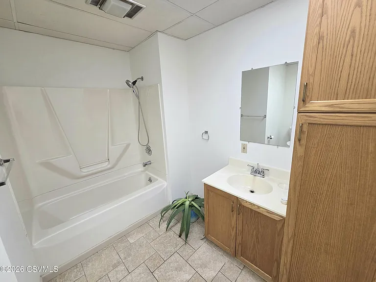 101 Locust St #2 — Photo 12
