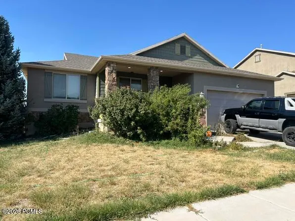 301 E Salem Park Cir, Salem, UT 84653