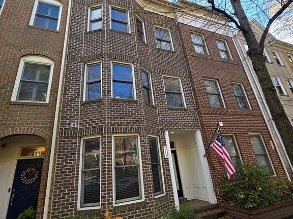 3rd image of 243 College Pl