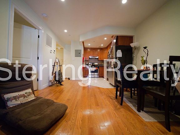3rd image of 3604 28th Ave APT 5F