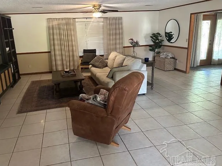3132 Waterview Dr — Photo 5