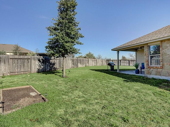 2nd image of 1213 Sunny Meadows Loop