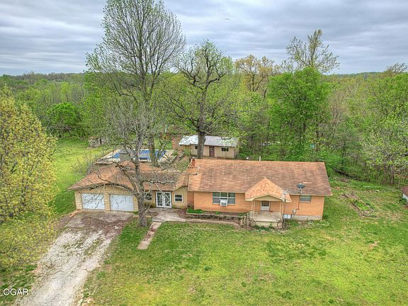 5th image of 15819 Aspen Rd